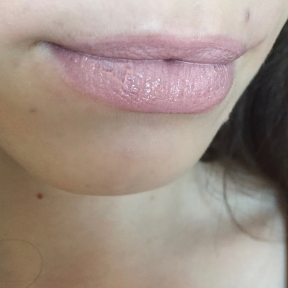 MAC BOSOM FRIEND Cremesheen Lipstick 🌟DISCONTINUED🌟 - Picture 3 of 15